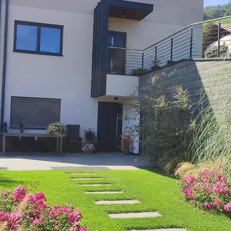 Janas Bolzano Mountain Apartment Tesimo Exterior photo